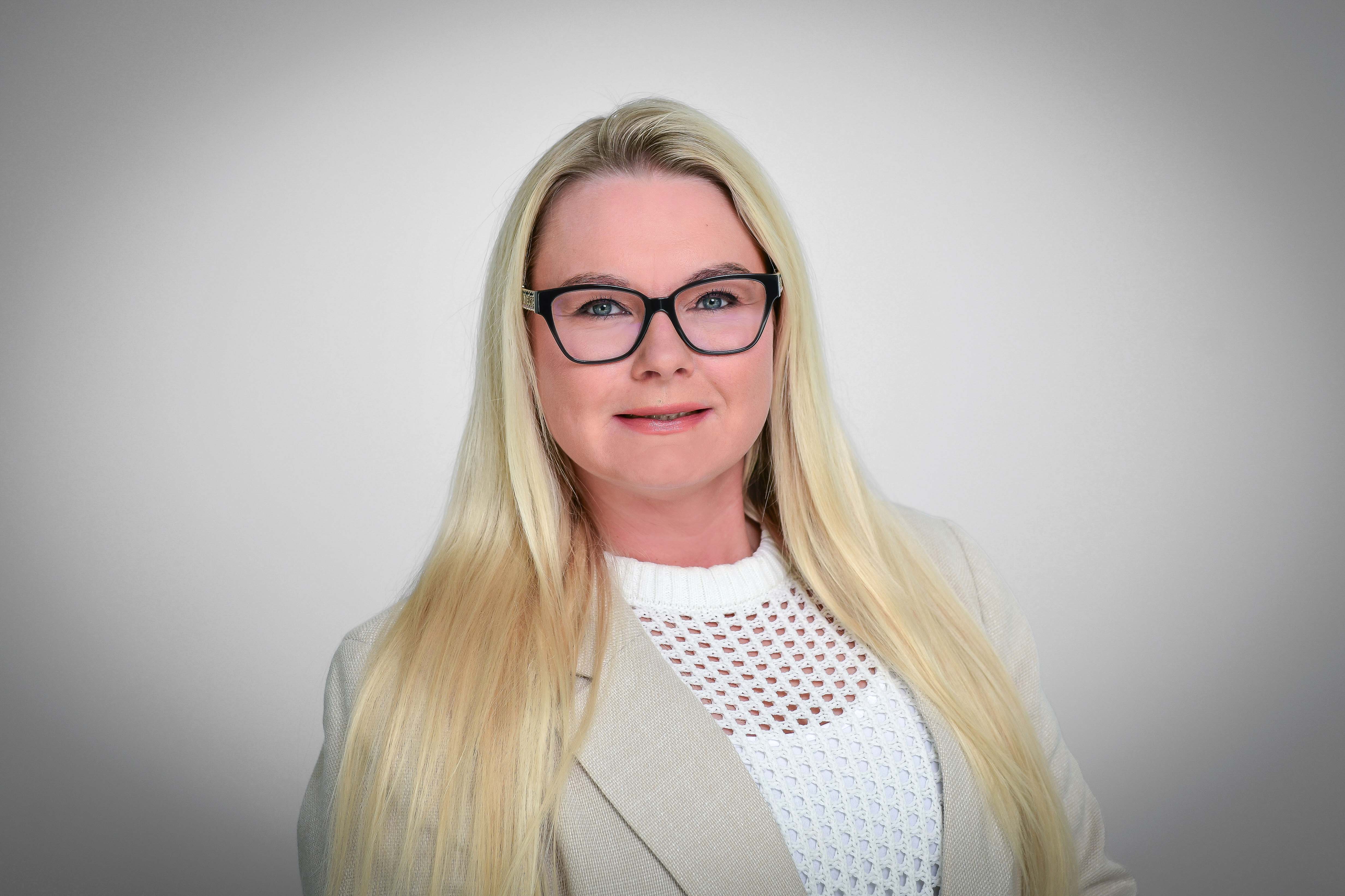 Porträt Dr. Jennifer Stachowiak