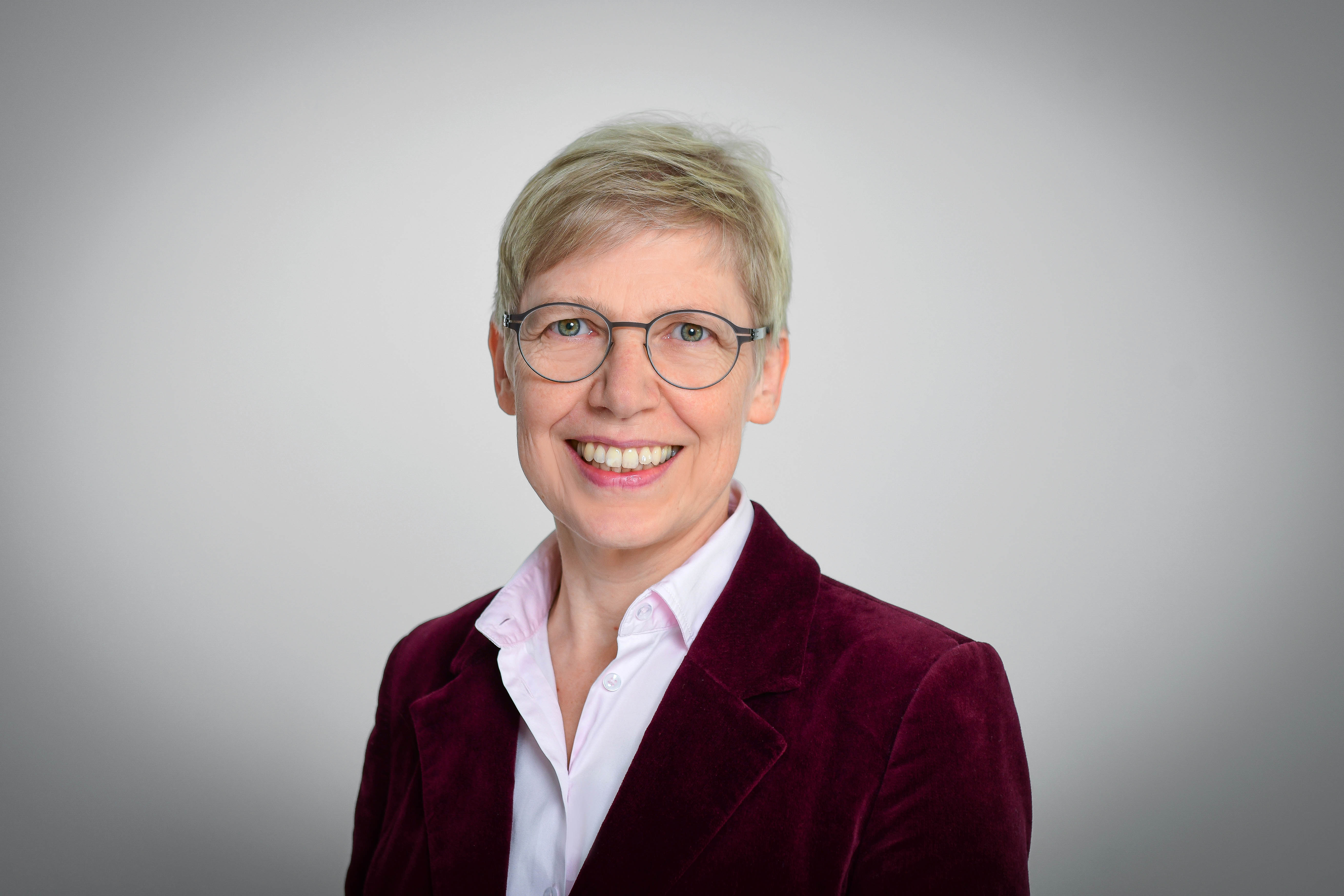 Porträt Dr. Sylvia Zühlke